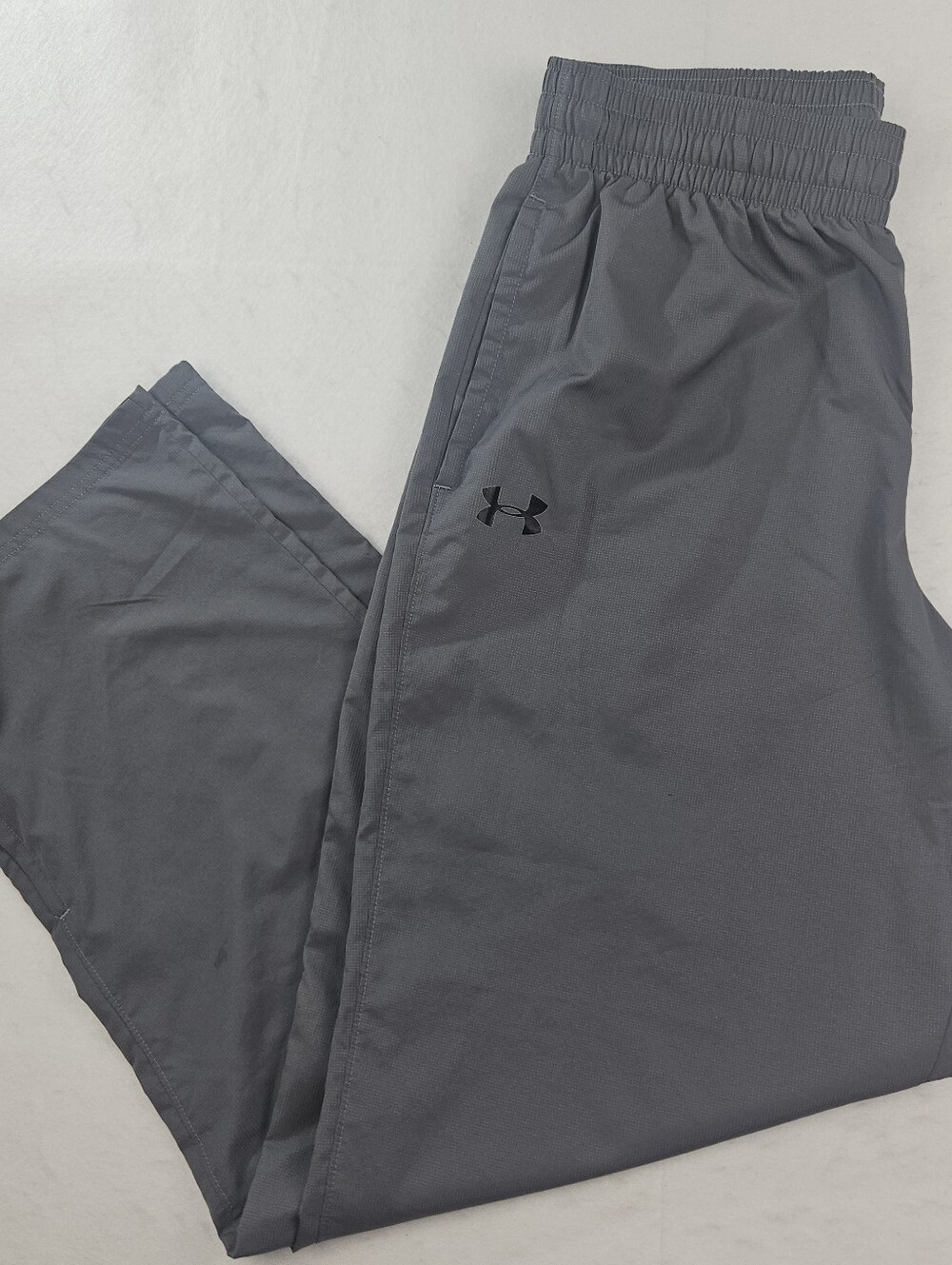 Under Armour Heat Gear Men's Loose Track Pants Gray Windbreaker Size Large